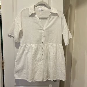 White romper (has pockets)